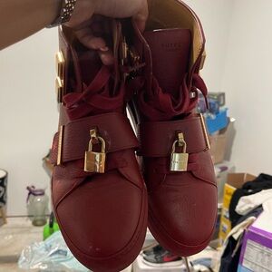 Men’s RARE Buscemi 44 - loved